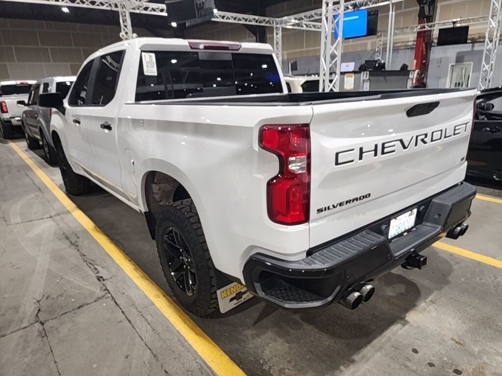 2020 Chevrolet Silverado 1500 LT Trail Boss photo 3