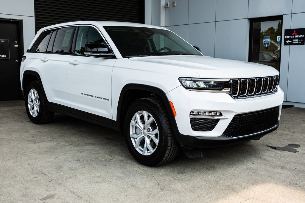 2023 Jeep Grand Cherokee Limited's photo