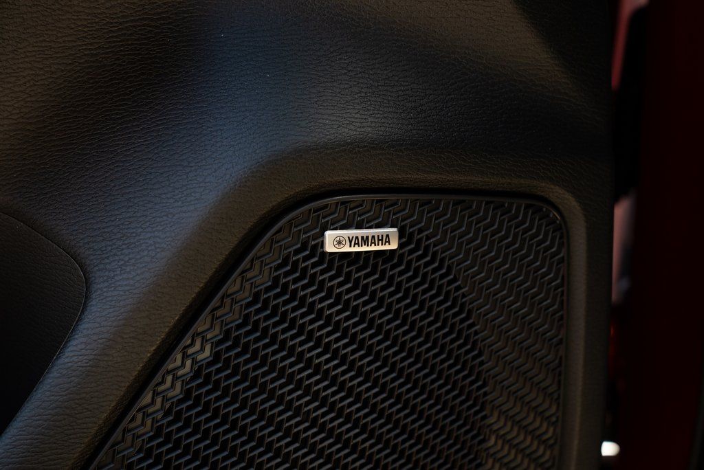 2025 Mitsubishi Outlander SEL - Photo 18