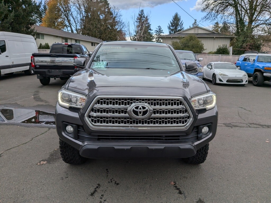 2016 Toyota Tacoma SR5 Sport TRD Pro photo 2