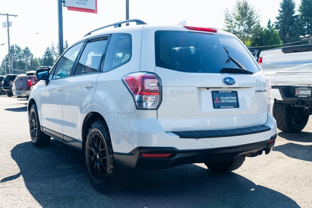 2018 Subaru Forester Base