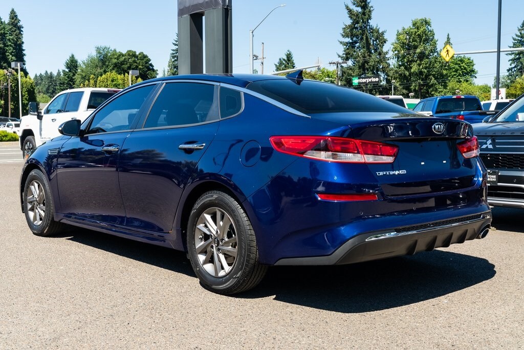 2019 Kia Optima LX photo 4