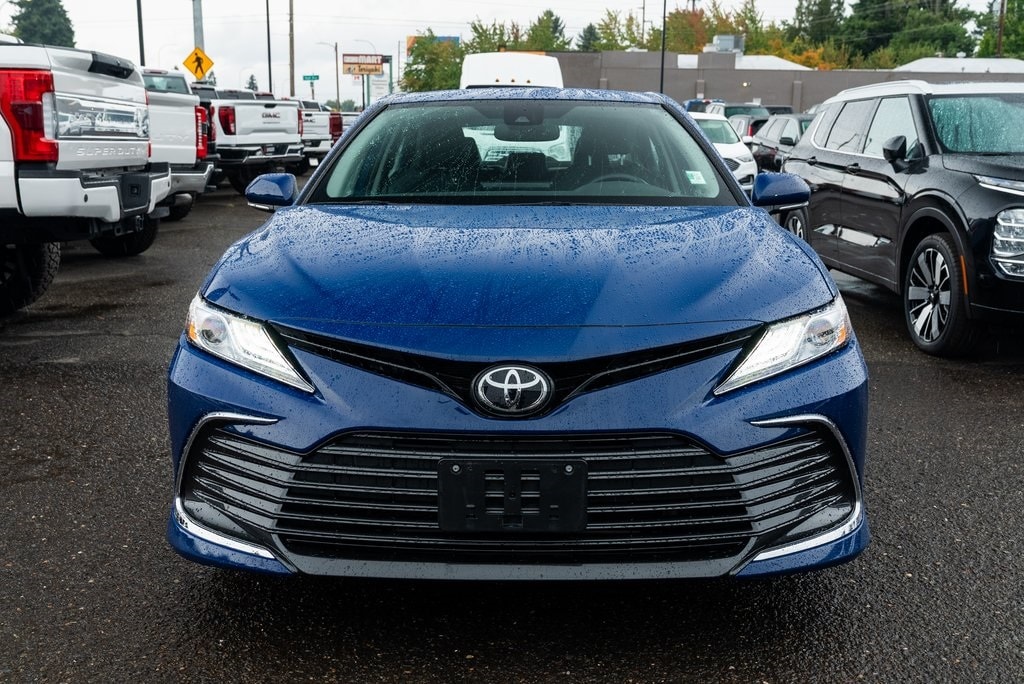 Used 2024 Toyota Camry XLE Sedan