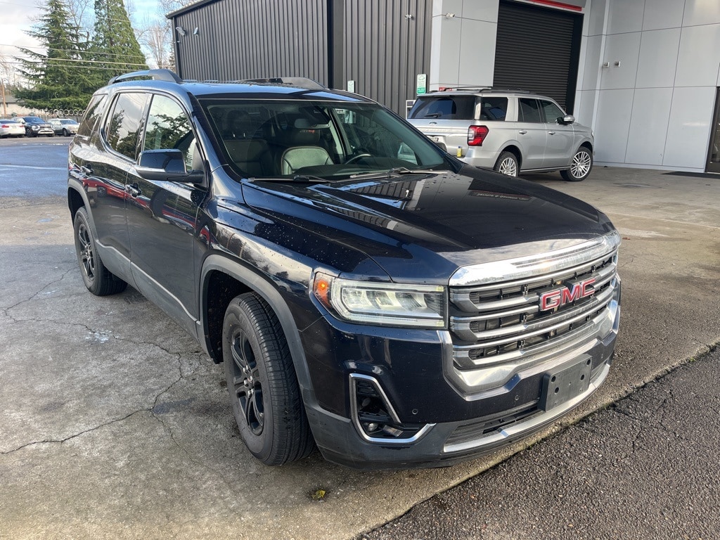 2021 GMC Acadia AT4's photo