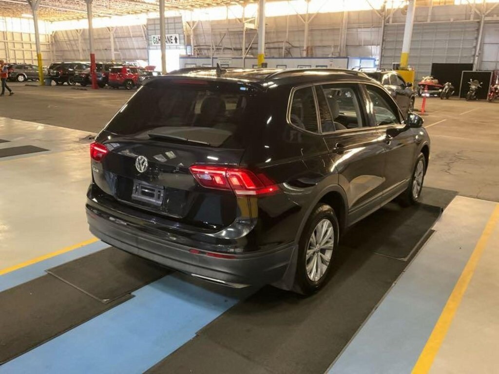 2020 Volkswagen Tiguan S photo 4