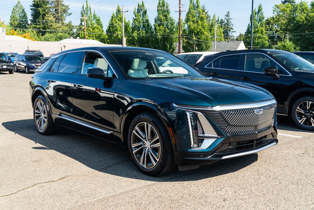 2024 Cadillac LYRIQ