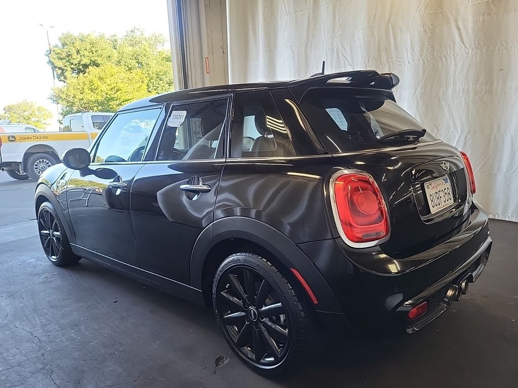 Used 2018 MINI Cooper S with VIN WMWXU3C58J2F50886 for sale in Milwaukie, OR
