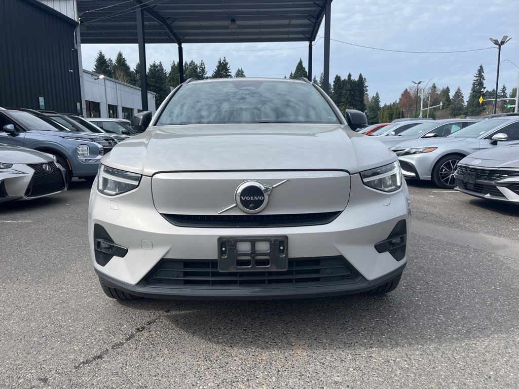 Used 2023 Volvo XC40 Ultimate with VIN YV4ED3UM0P2985243 for sale in Milwaukie, OR