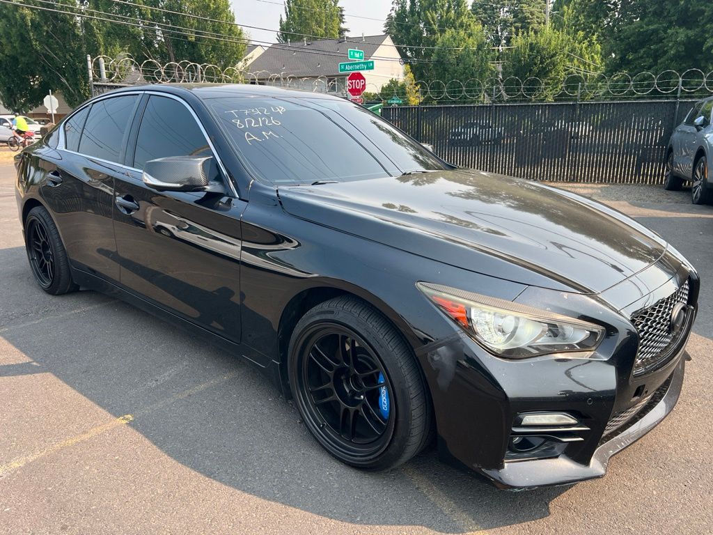 2017 INFINITI Q50