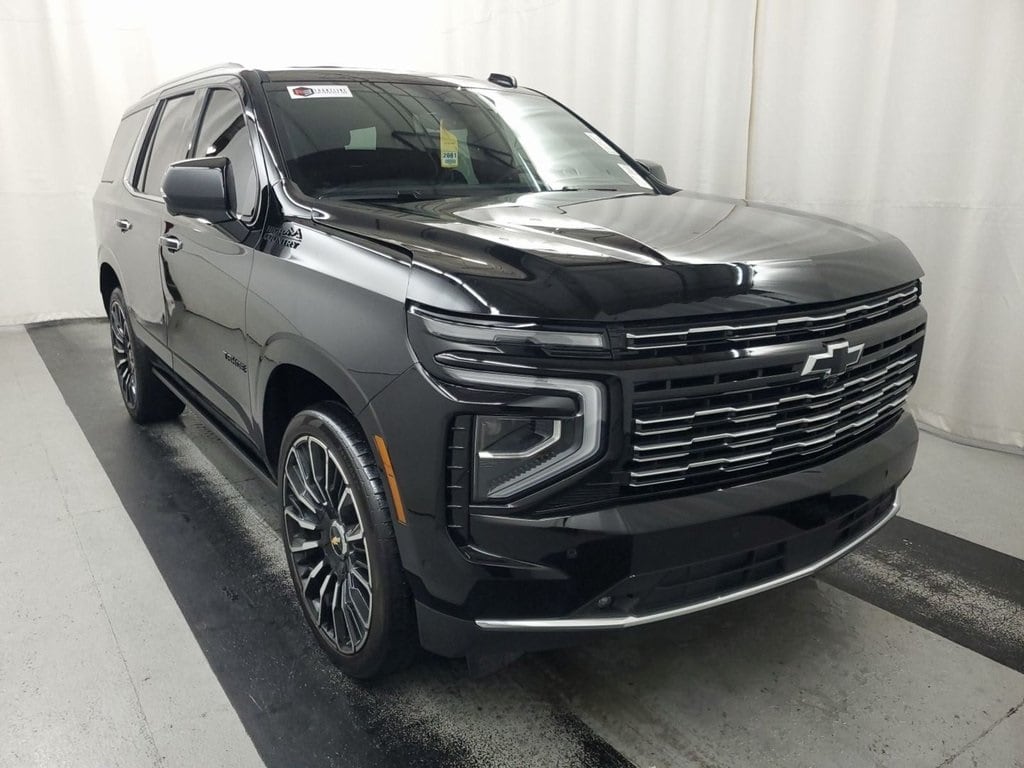 2025 Chevrolet Tahoe High Country's photo