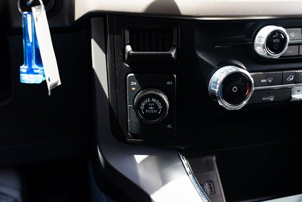 2024 Ford F-150 XLT - Photo 18