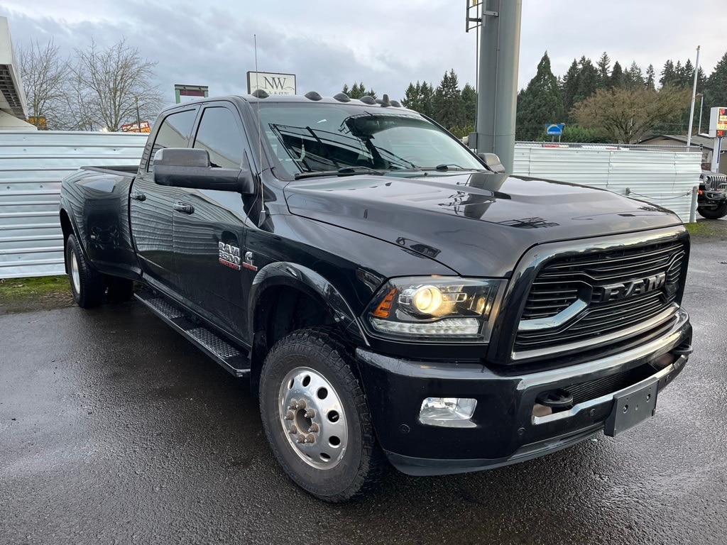 2018 RAM Ram 3500 Pickup Laramie's photo