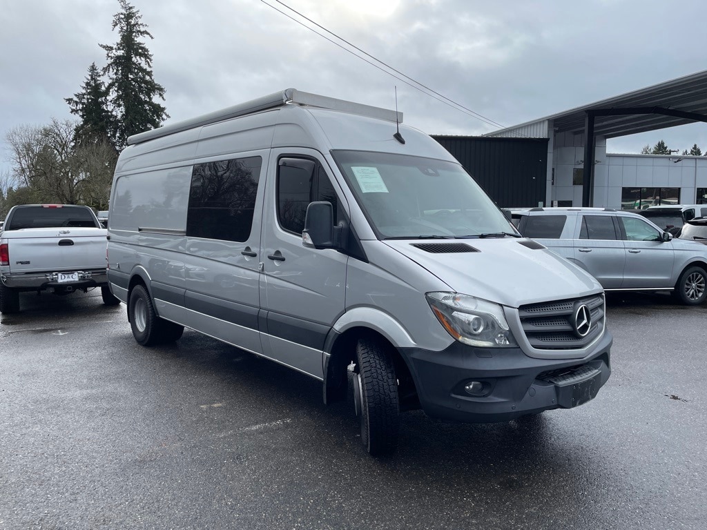 Used 2018 Mercedes-Benz Sprinter Cargo Van Base with VIN WD3PF1CD0JP621288 for sale in Milwaukie, OR