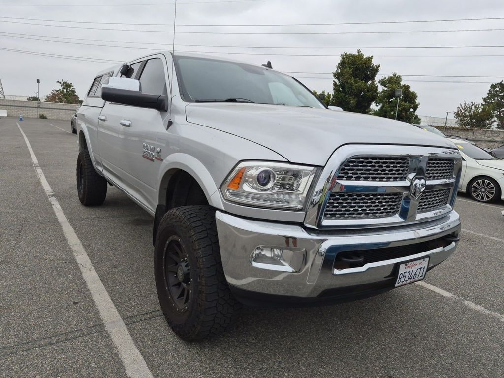 2015 RAM 2500 Laramie 4X4 Crew Cab SWB's photo