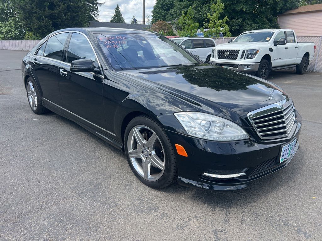 2010 Mercedes-Benz S-Class S550's photo
