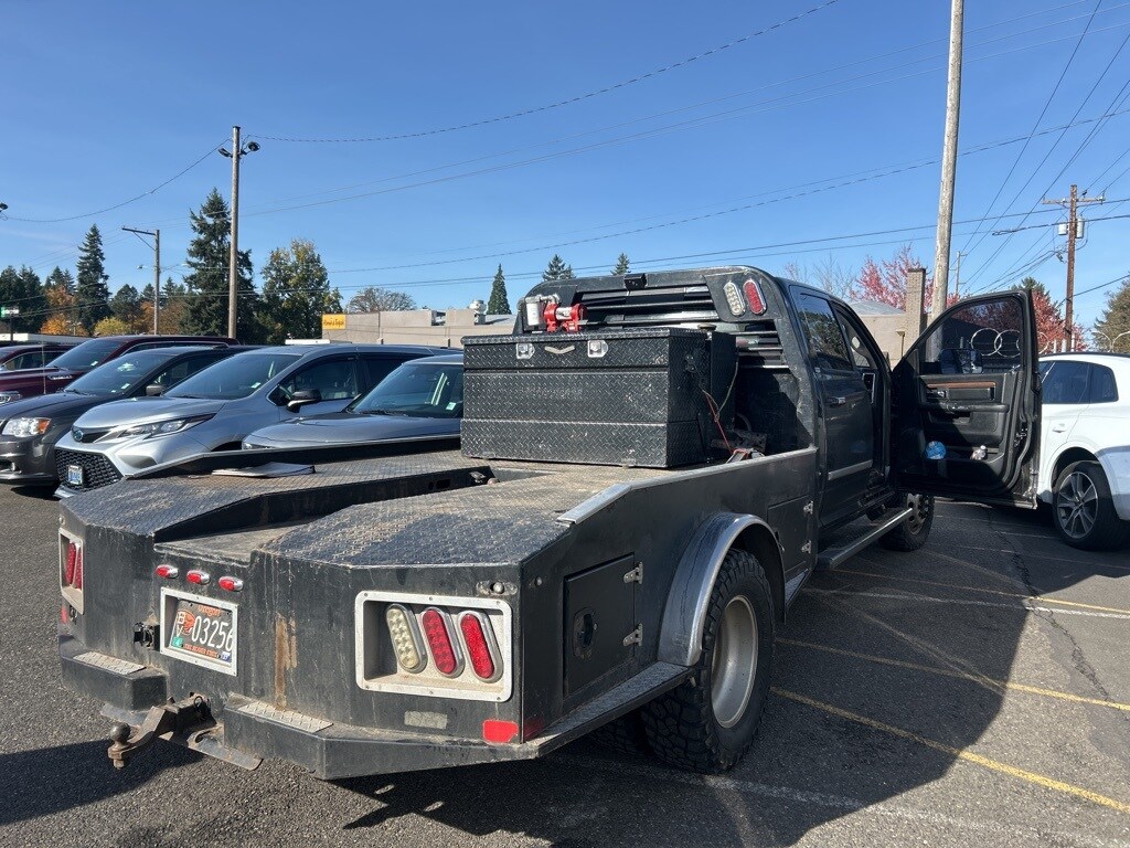 2016 Ram 3500 Laramie photo 3