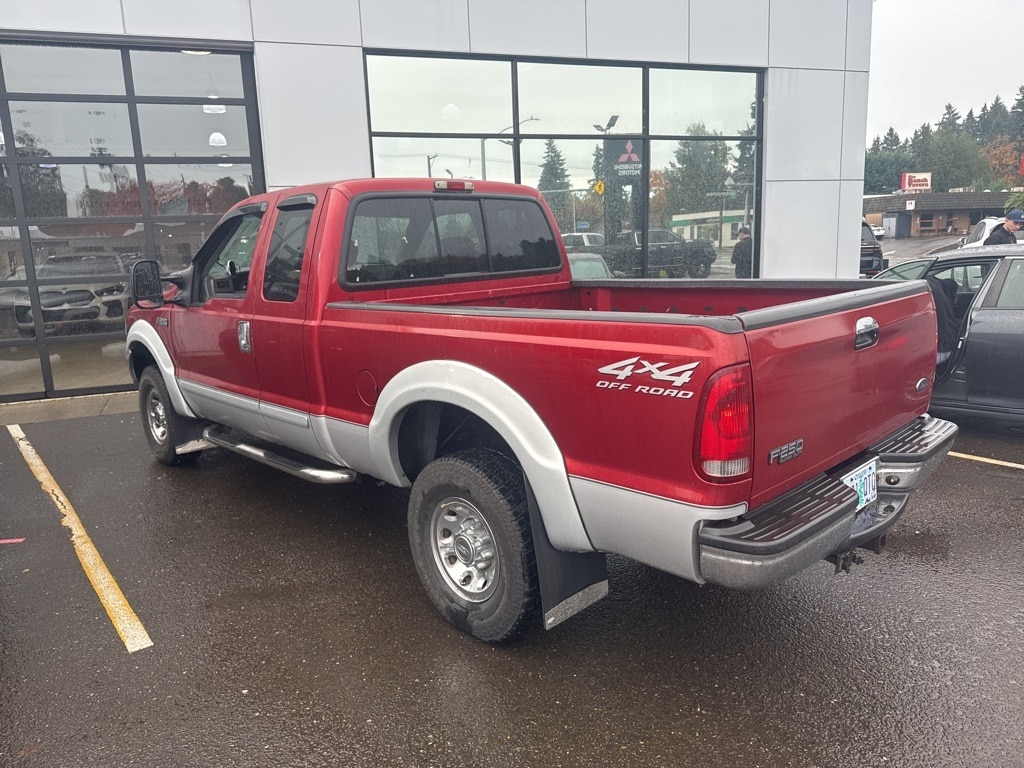 Used 2002 Ford F-250 XLT Truck Super Cab