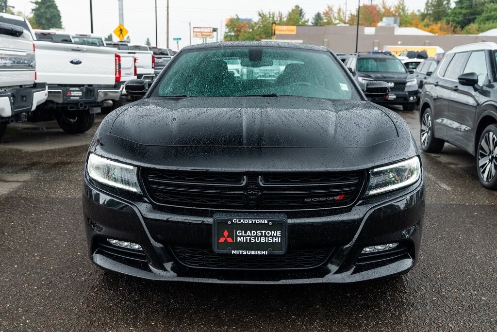 2021 Dodge Charger SXT photo 2