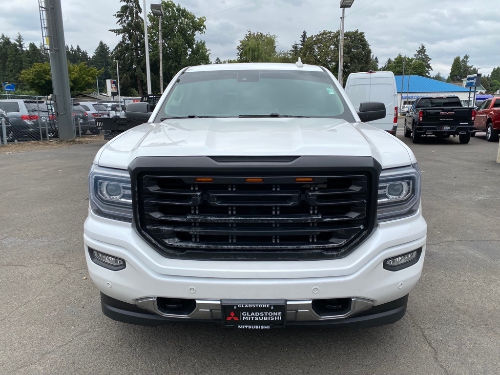 Used 2018 GMC Sierra 1500 Denali Denali with VIN 3GTU2PEC8JG578903 for sale in Milwaukie, OR