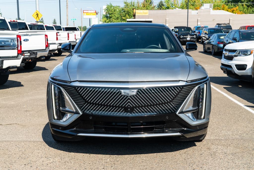Used 2024 Cadillac LYRIQ Tech with VIN 1GYKPMRL7RZ114007 for sale in Milwaukie, OR