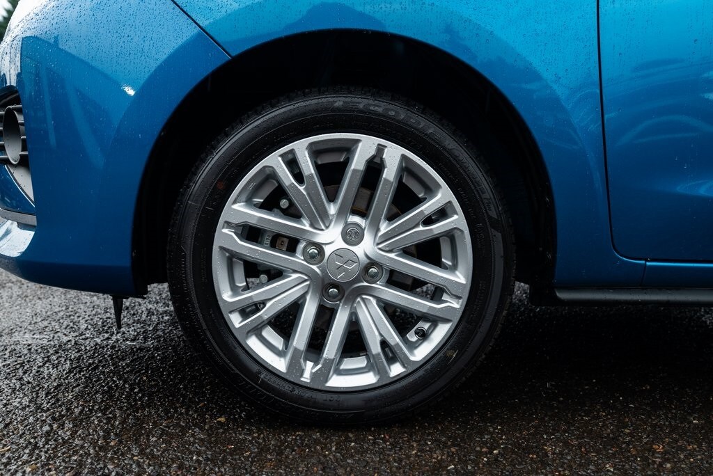 2024 Mitsubishi Mirage G4 SE photo 3