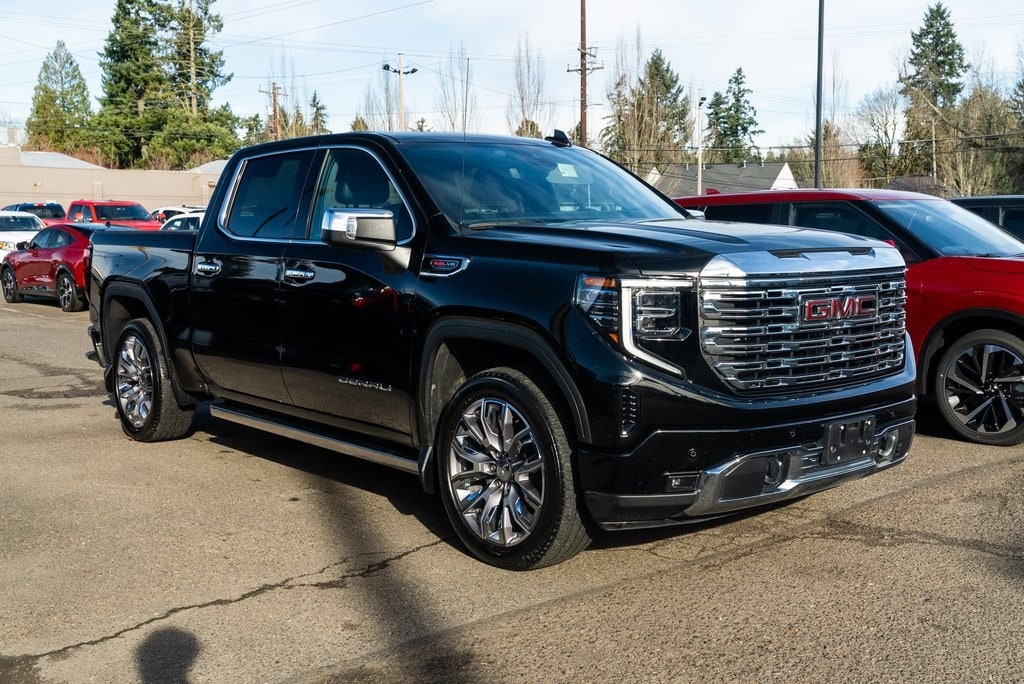 2023 GMC Sierra Denali's photo
