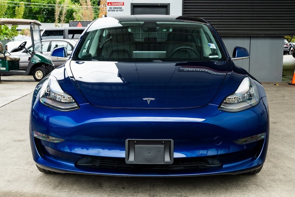 Used 2019 Tesla Model 3 Base with VIN 5YJ3E1EA5KF428463 for sale in Milwaukie, OR