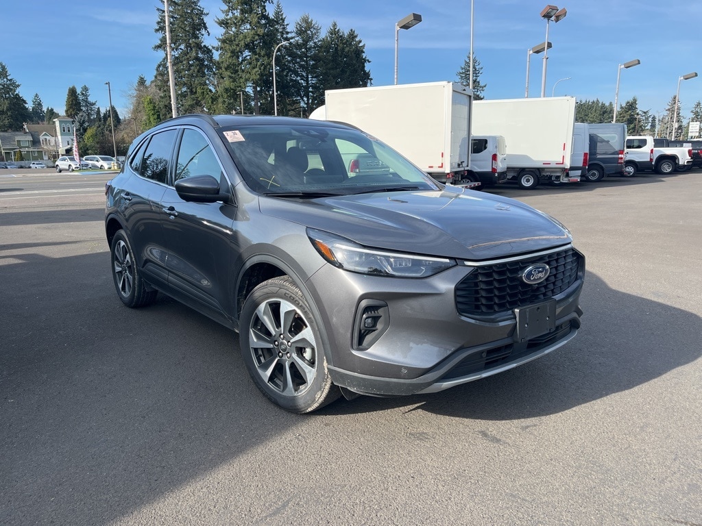 2024 Ford Escape Platinum