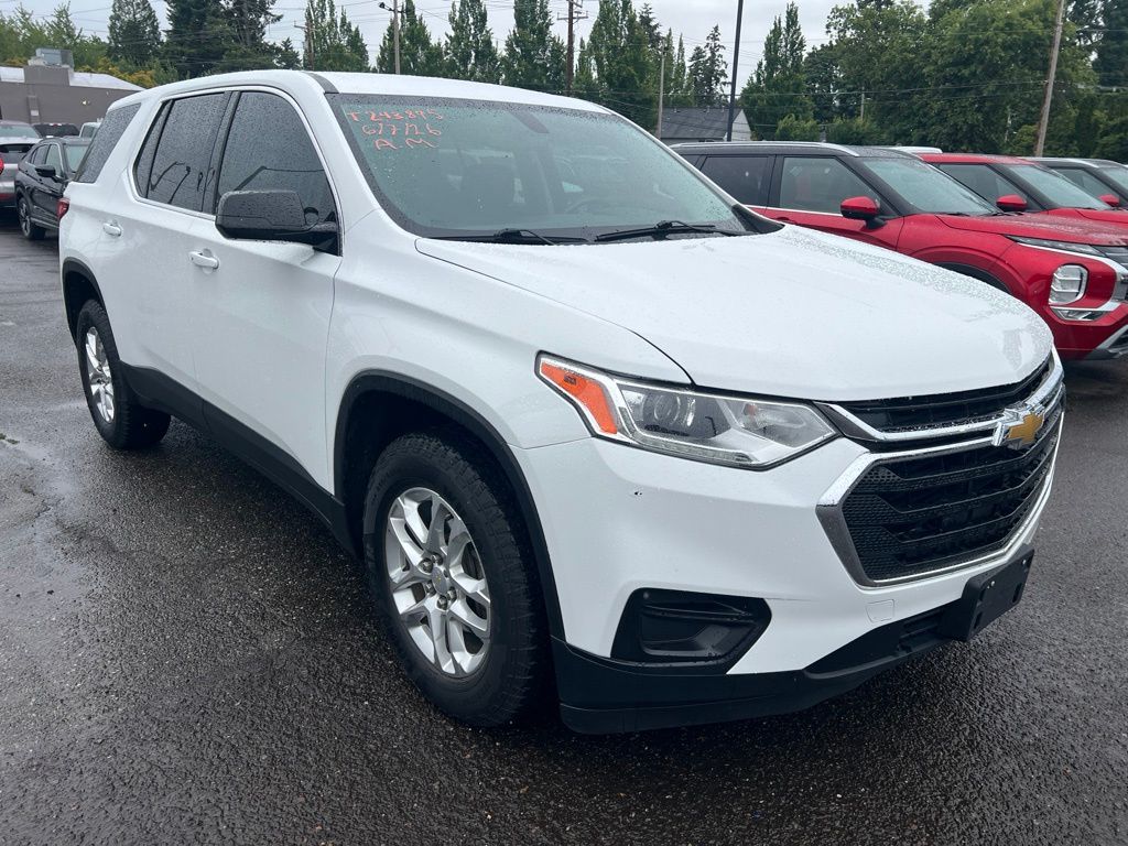 2018 Chevrolet Traverse AWD LS's photo