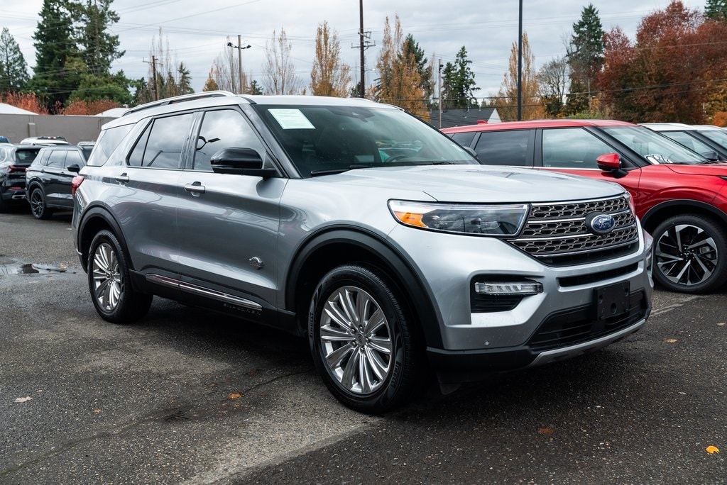 2022 Ford Explorer King Ranch's photo