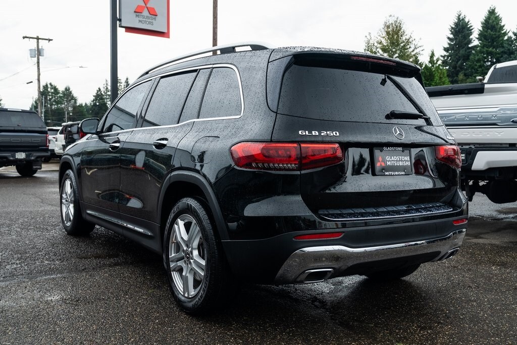 2020 Mercedes Benz GLB 250 4MATIC photo 3