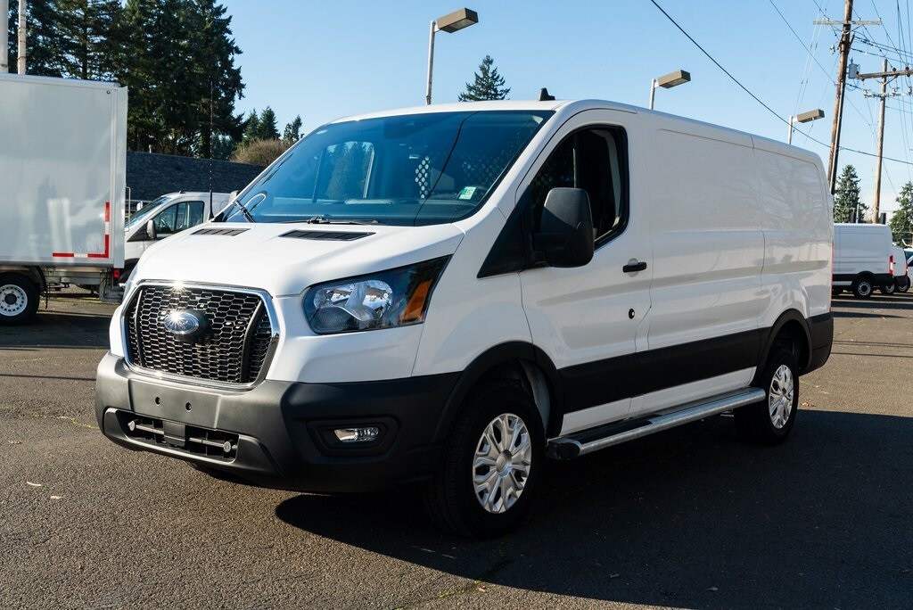 2023 Ford Transit photo 3