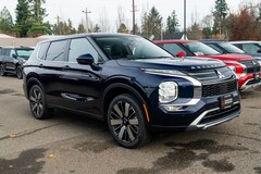 2025 Mitsubishi Outlander SE SUV