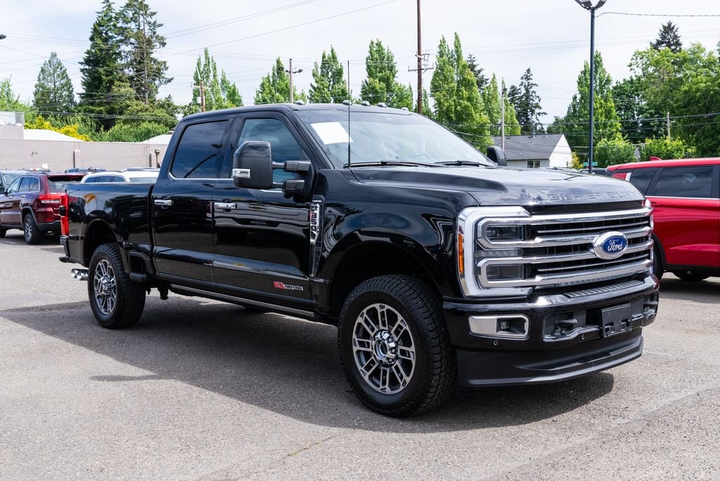 2023 Ford F-350 Limited 4x4 Crew Cab 160 in SRW's photo