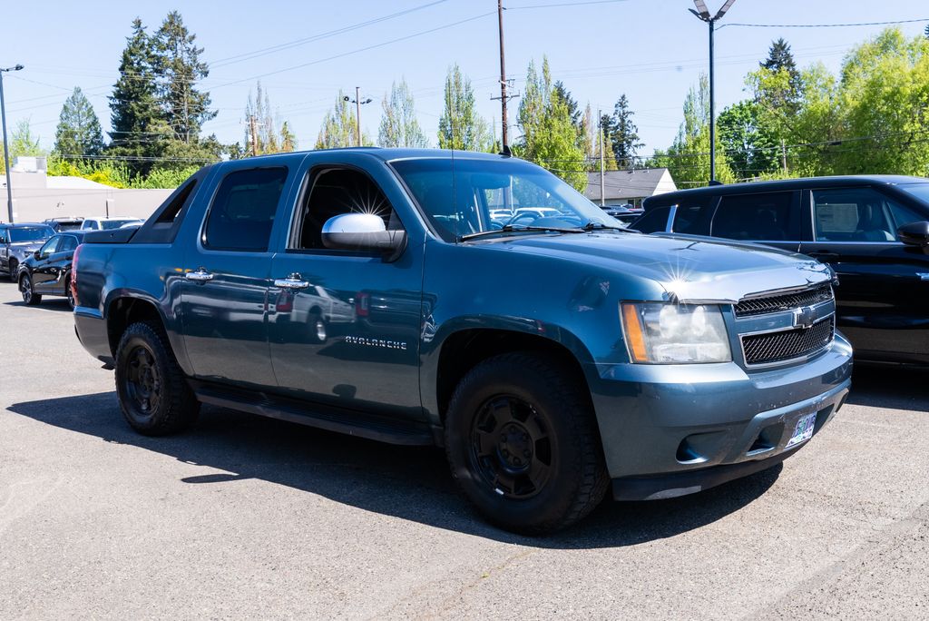 2010 Chevrolet Avalanche LS