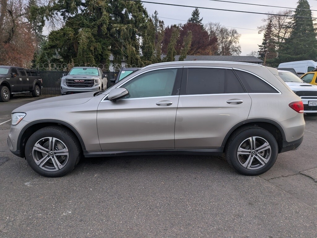 2021 Mercedes Benz GLC 300 4MATIC photo 2