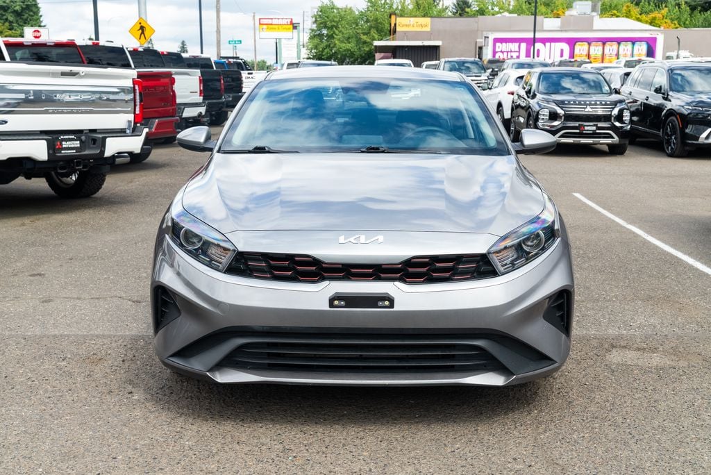 Used 2022 Kia FORTE LXS with VIN 3KPF24AD1NE454804 for sale in Milwaukie, OR