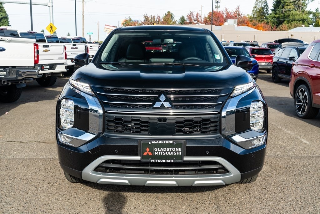 New 2025 Mitsubishi Outlander PHEV SE SUV