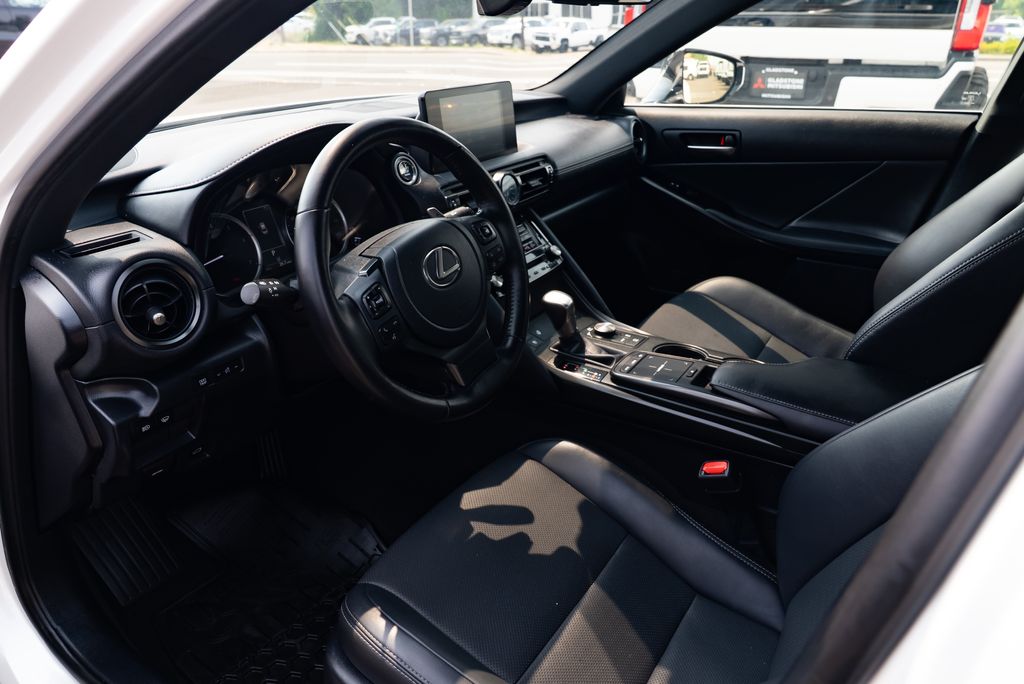 2023 Lexus IS 300 AWD Premium - Photo 18
