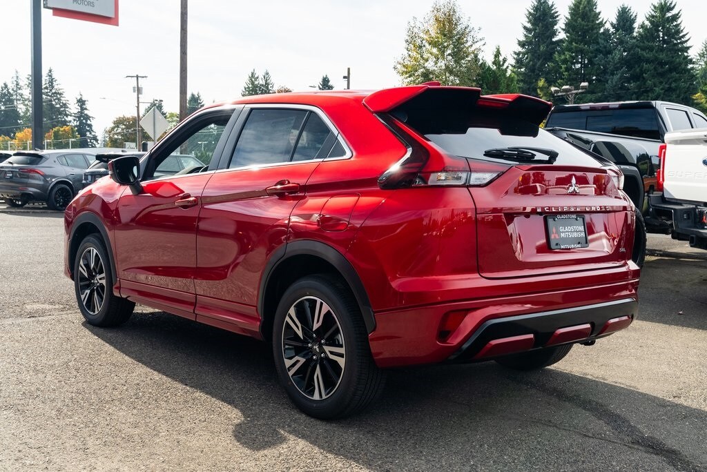 2025 Mitsubishi Eclipse Cross SEL photo 4