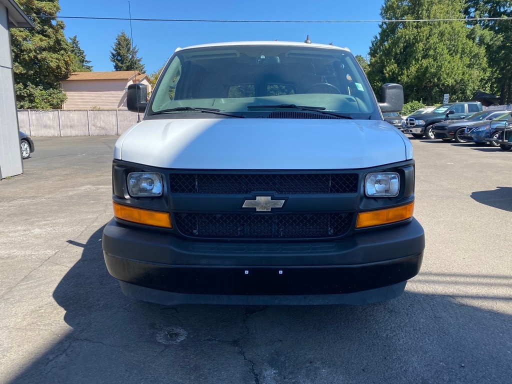 Used 2017 Chevrolet Express Passenger LS with VIN 1GNWGEFG4H1236168 for sale in Milwaukie, OR