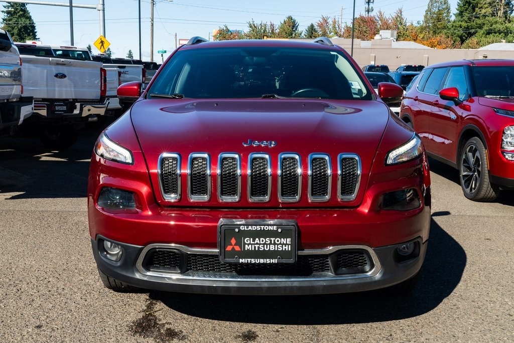 Used 2015 Jeep Cherokee Limited with VIN 1C4PJMDB4FW772117 for sale in Milwaukie, OR