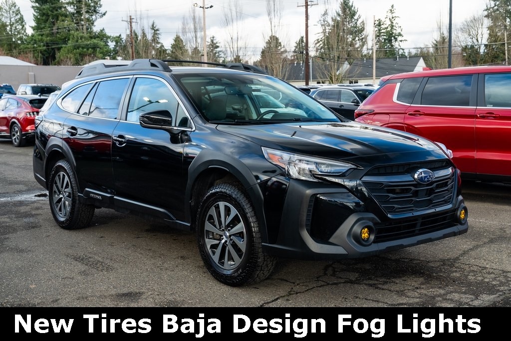 2024 Subaru Outback Premium's photo