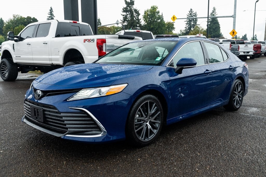 Used 2024 Toyota Camry XLE Sedan