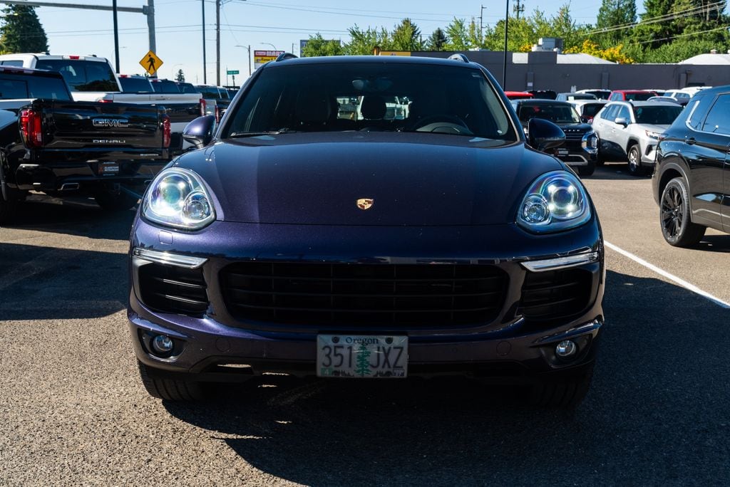 Used 2017 Porsche Cayenne Platinum Edition with VIN WP1AA2A26HKA92209 for sale in Milwaukie, OR