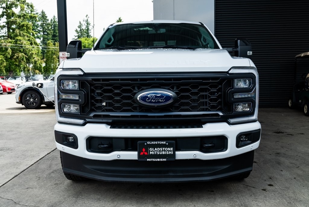 Used 2024 Ford F-350 Super Duty Lariat with VIN 1FT8W3BT0REC88550 for sale in Milwaukie, OR