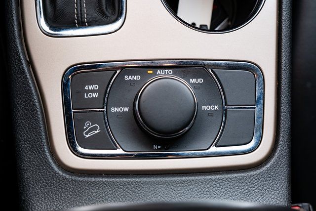 2017 Jeep Grand Cherokee Limited - Photo 18