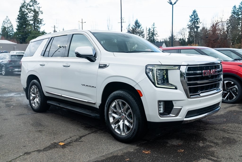 2022 GMC Yukon SLT's photo