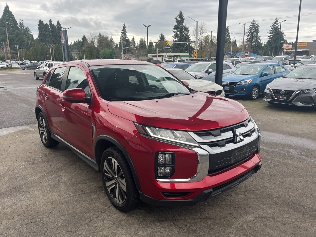 2022 Mitsubishi Outlander Sport SE's photo