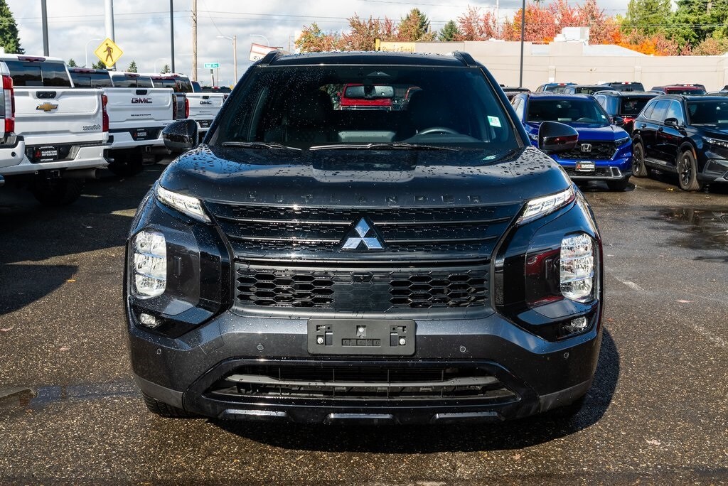 Used 2025 Mitsubishi Outlander PHEV SEL Black Edition SUV